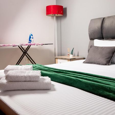 Maris Apartment Tirana Zewnętrze zdjęcie